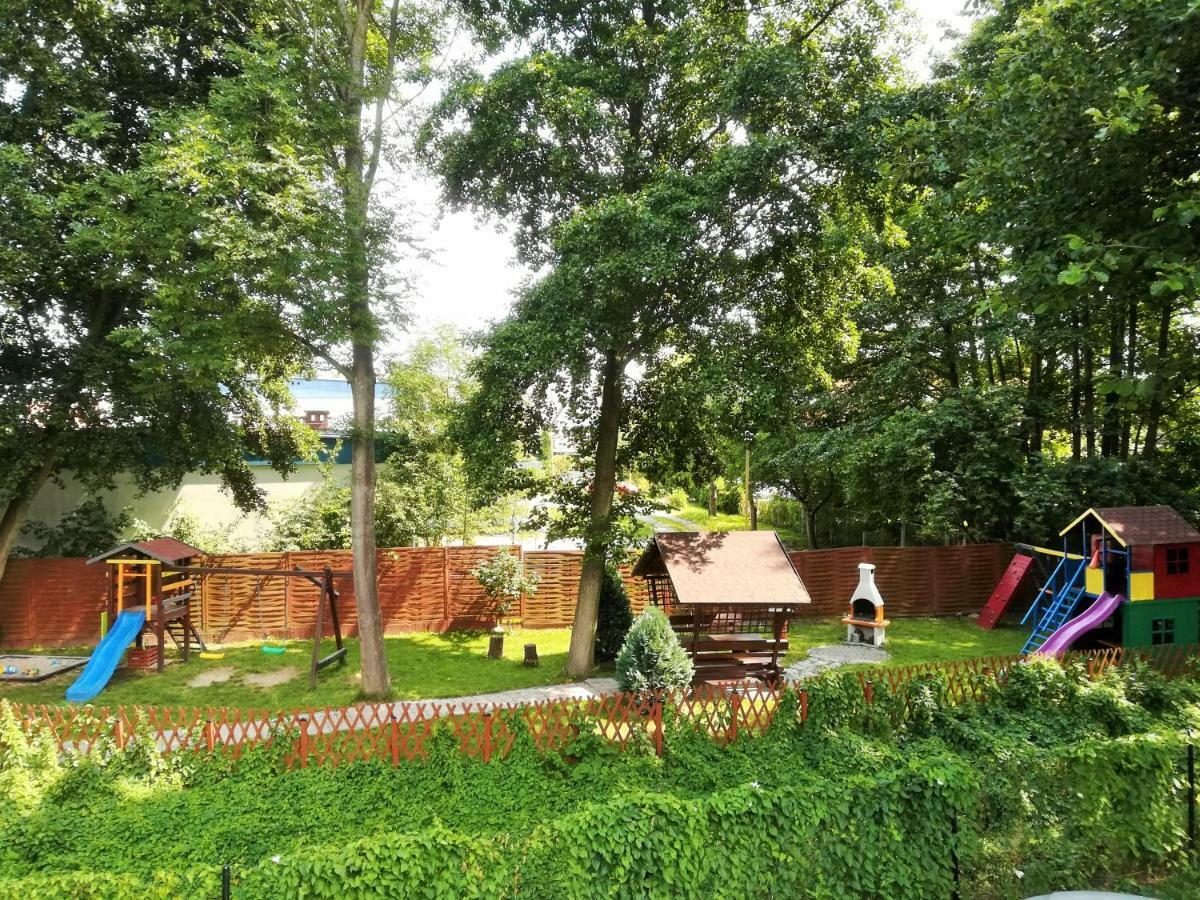 Dom Goscinny Agcez Międzywodzie Exteriör bild